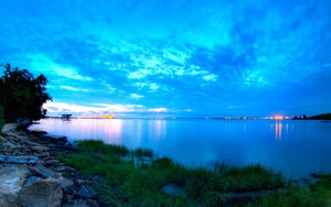 clouds,clean,clear,buildings,outside,space,green grass,amazing waterscape 1920x1200