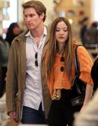Devon Aoki shopping in Beverly Hills 04-12-2010