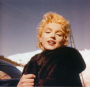 th_99905_MarilynMonroe_BusStopPhotoshoots_7_1956_07_122_447lo.jpg