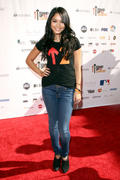 http://img274.imagevenue.com/loc450/th_01730_Vanessa_Hudgens_at_Stand_Up_To_Cancer_Event_in_Culver_City6_122_450lo.jpg