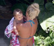 Britney Spears bikini pics
