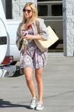 th_36230_Ashley_Tisdale_Leaving_the_Gym_in_Burbank_February_22_2012_17_122_507lo.jpg