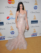 th_90155_celebrity_paradise.com_Katy_Perry_53rd_Grammy_Awards_Salute_To_Icons_Honoring_David_Geffen_12.02.2011_63_122_593lo.jpg